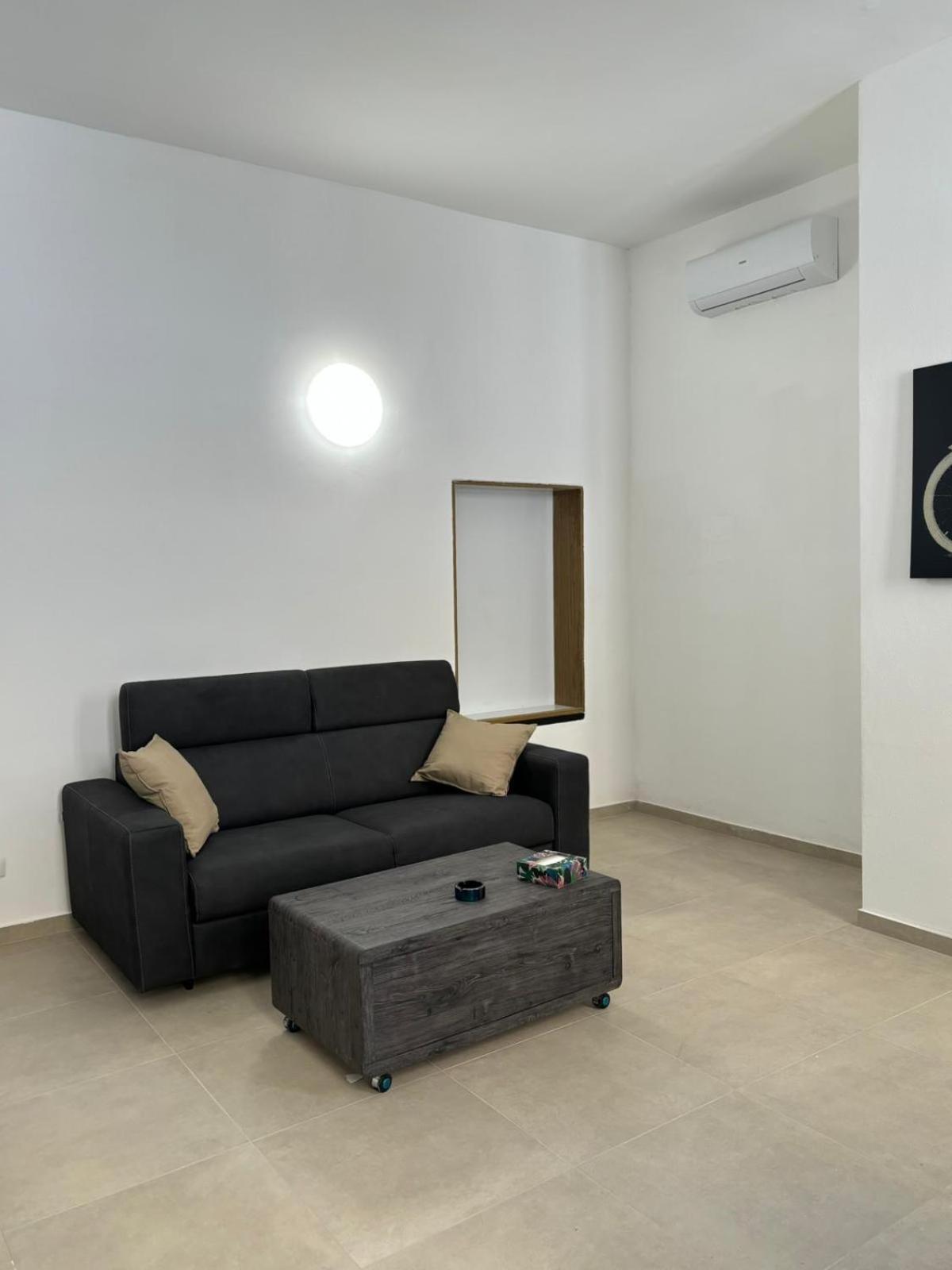 Fiore Apartments Fiorenzuola d'Arda Exterior photo